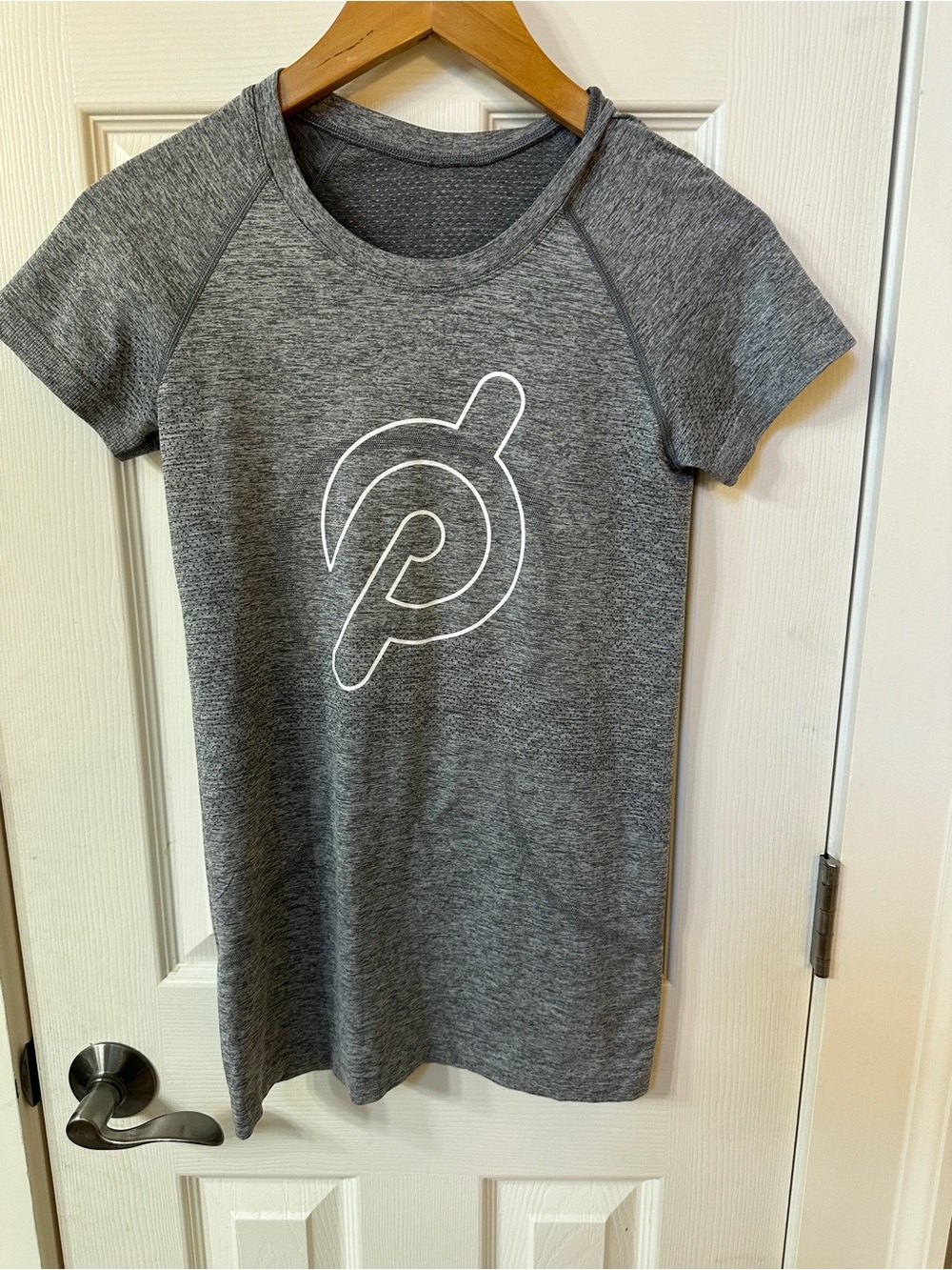 Lululemon and Peloton Swiftly Shirt Trendy Sporty Athletic Athleisure